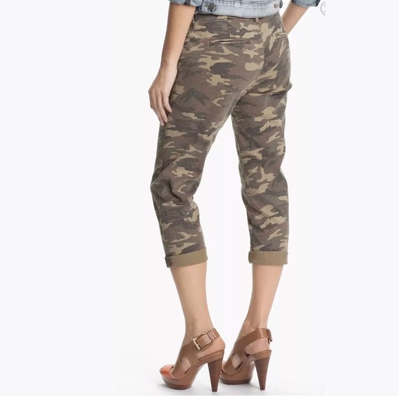2 for $20 ♥️ camp print boyfriend pants - Picture 2 of 7